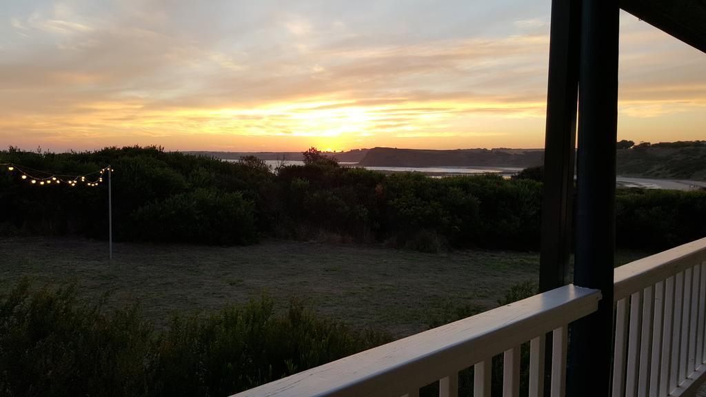 Clifftop Hotel Smiths Beach Exterior photo